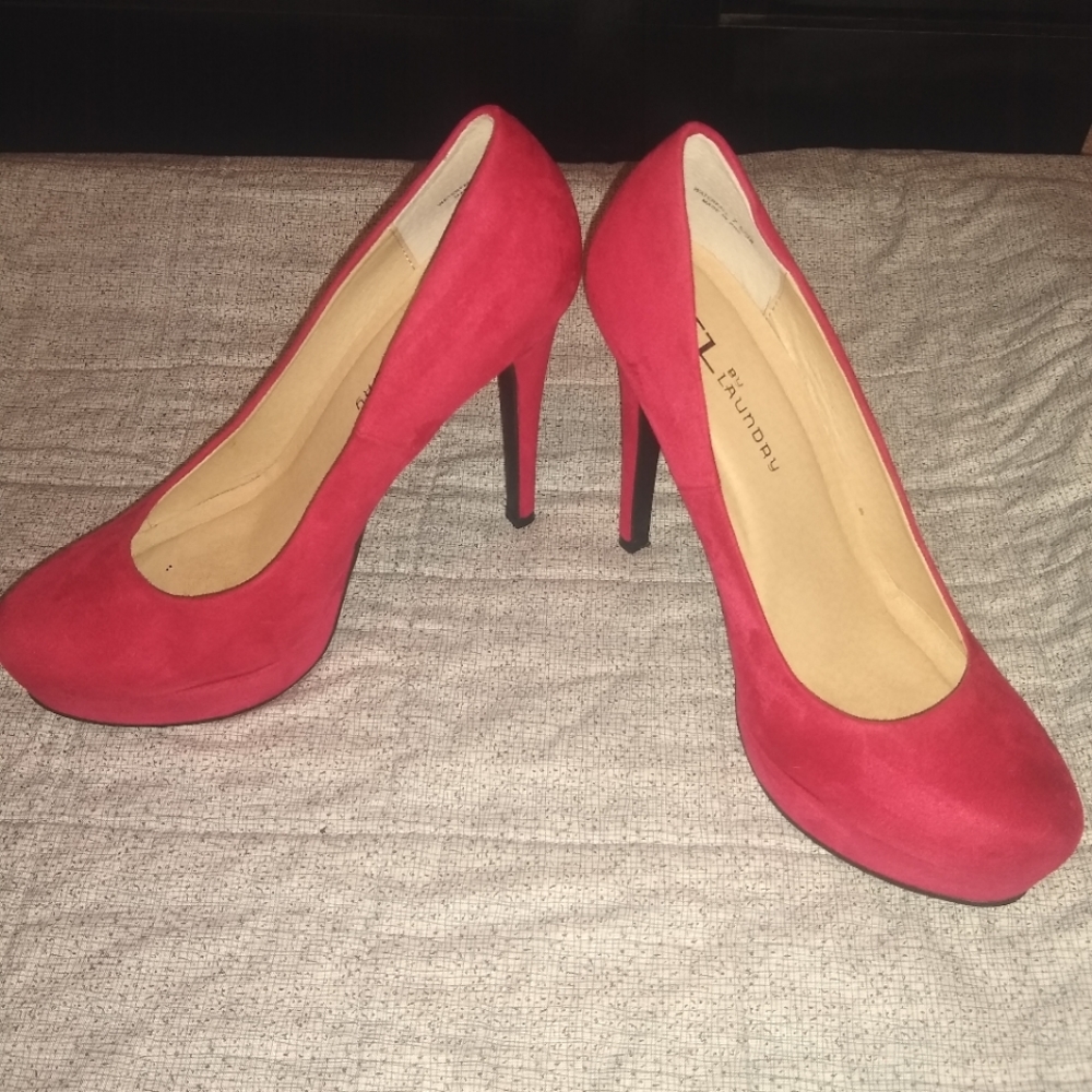 CL by laundry red heels 7.5